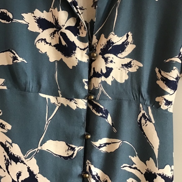 Streetwear Society Dress size L - Picture 2 of 4